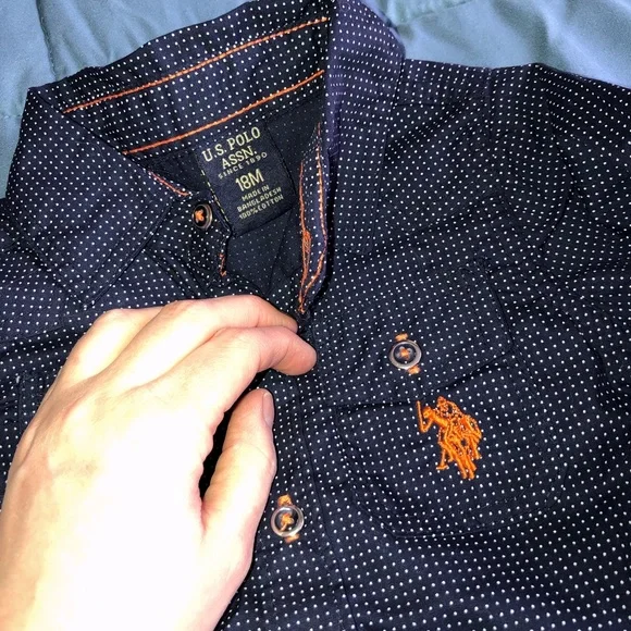 Boys button down Polk dot top - Picture 2 of 3